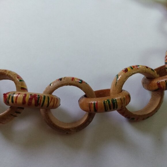 Vintage Wooden Link Ring Necklace Tropical Hand Painted Jewelry Antique Clasp - Picture 4 of 16
